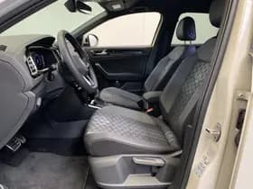 Volkswagen T-Roc 1.5 TSI R-Line 150PK thumbnail 2