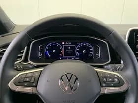 Volkswagen T-Roc 1.5 TSI R-Line 150PK thumbnail 18