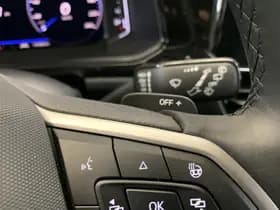 Volkswagen T-Roc 1.5 TSI 150PK R-Line Black Line thumbnail 29