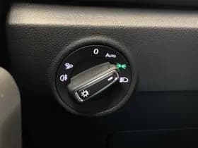 Volkswagen T-Roc 1.5 TSI 150PK R-Line Black Line thumbnail 33