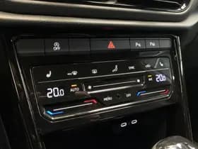 Volkswagen T-Roc 1.5 TSI 150PK R-Line Black Line thumbnail 35