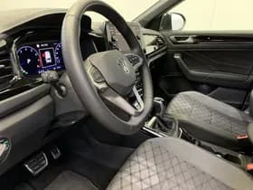 Volkswagen T-Roc 1.5 TSI 150PK R-Line Black Line thumbnail 46