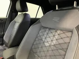 Volkswagen T-Roc 1.5 TSI 150PK R-Line Black Line thumbnail 48