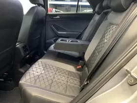 Volkswagen T-Roc 1.5 TSI 150PK R-Line Black Line thumbnail 55