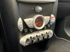 MINI Cabrio 1.6 Cooper Chili thumbnail 25