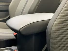 Volkswagen T-Roc Cabrio 1.0 TSI Style thumbnail 36