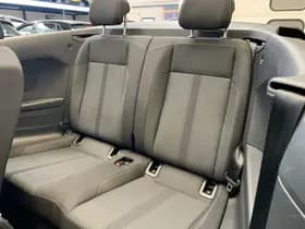 Volkswagen T-Roc Cabrio 1.0 TSI Style thumbnail 37