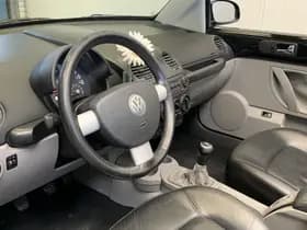 Volkswagen New Beetle Cabriolet 2.0 Highline thumbnail 23