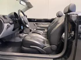 Volkswagen New Beetle Cabriolet 2.0 Highline thumbnail 26