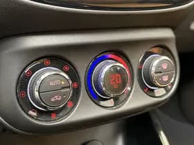 Opel ADAM 1.0 Turbo Rocks thumbnail 29