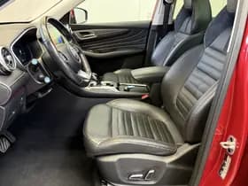 MG EHS 1.5 TGDI Luxury PHEV thumbnail 2