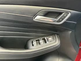 MG EHS 1.5 TGDI Luxury PHEV thumbnail 31