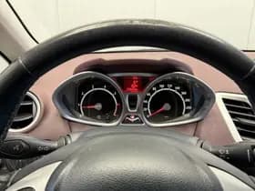 Ford Fiesta 1.25 Titanium thumbnail 6