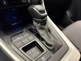 Toyota RAV4 2.5 Hybrid Style thumbnail 22