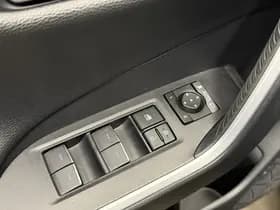 Toyota RAV4 2.5 Hybrid Style thumbnail 31
