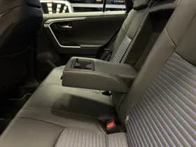 Toyota RAV4 2.5 Hybrid Style thumbnail 40