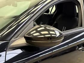 Opel Corsa 1.2 Turbo GS thumbnail 11