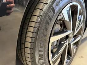 Opel Corsa 1.2 Turbo GS thumbnail 17