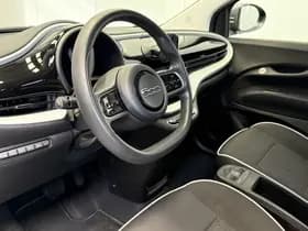 Fiat 500 Action 24 kWh thumbnail 24