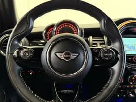 MINI Mini 1.5 Cooper Chili Serious Business thumbnail 20