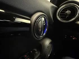 MINI Mini 1.5 Cooper Chili Serious Business thumbnail 34