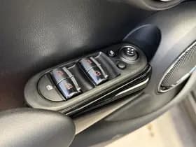 MINI Mini 1.5 Cooper Chili Serious Business thumbnail 36