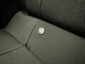 Opel Corsa 1.2 Turbo GS thumbnail 43