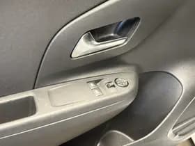 Opel Corsa 1.2 Elegance thumbnail 27