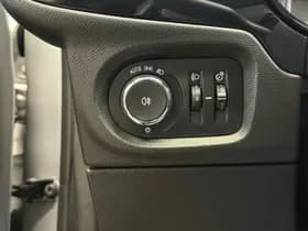 Opel Corsa thumbnail 23