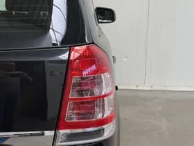 Opel Zafira thumbnail 11
