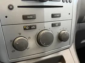 Opel Zafira thumbnail 21