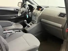 Opel Zafira thumbnail 30