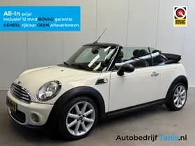 MINI Cabrio thumbnail 1