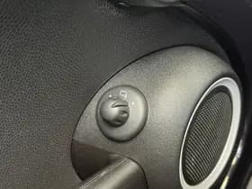 MINI Cabrio thumbnail 16