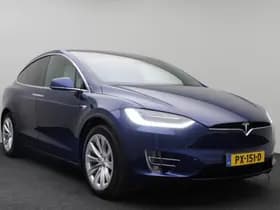 Tesla Model X 90D Base thumbnail 13