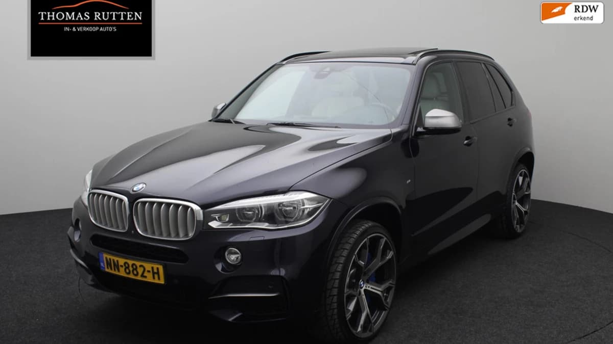 BMW X5 M50d — foto 1