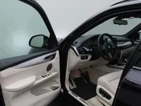 BMW X5 M50d thumbnail 6