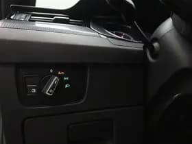 Volkswagen Arteon 2.0 TSI Business R Exclusive thumbnail 28