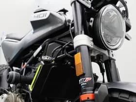 Husqvarna Onbekend Svartpilen 401 thumbnail 13