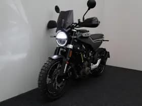 Husqvarna Onbekend Svartpilen 401 thumbnail 16