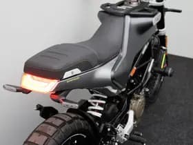 Husqvarna Onbekend Svartpilen 401 thumbnail 27