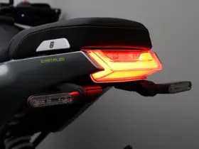 Husqvarna Onbekend Svartpilen 401 thumbnail 6