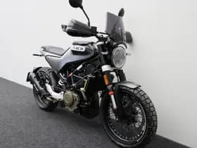 Husqvarna Onbekend Svartpilen 401 thumbnail 7