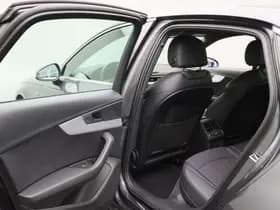 Audi A4 Limousine 1.4 TFSI S-Line Sport thumbnail 12