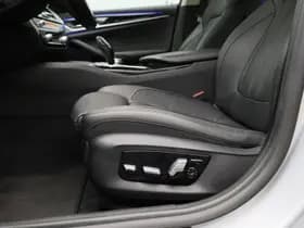 BMW 5 Serie 530e iPerformance High Executive thumbnail 30