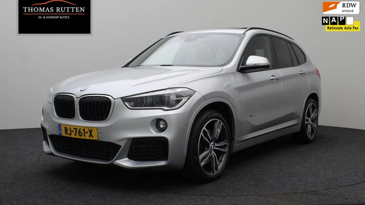 BMW X1 xDrive20i High Executive — foto 1