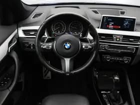 BMW X1 xDrive20i High Executive thumbnail 2
