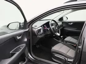 Kia Stonic 1.0 T-GDi DynamicLine thumbnail 2