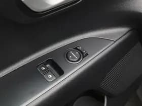 Kia Stonic 1.0 T-GDi DynamicLine thumbnail 9