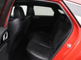 Kia ProCeed 1.6 T-GDI GT thumbnail 12